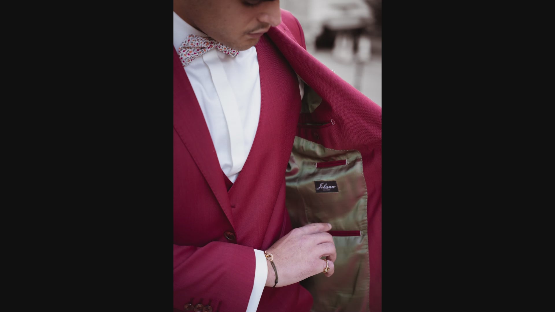 Charger la vidéo : Johann Paris - Vidéo 2025